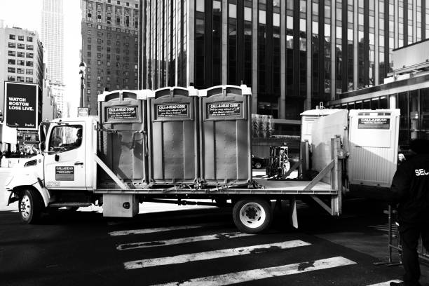 Best Portable bathroom rental  in Bridgeville, PA
